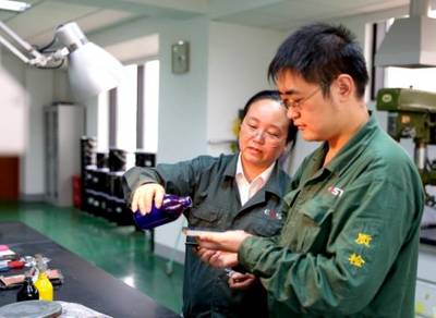 擇一事,愛一生,他們用實際行動告訴你&ldquo;工匠精神&rdquo;的意義叫堅守。