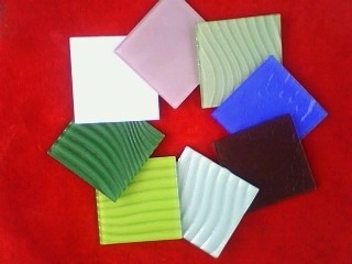 佛山市陶一色釉 水晶玻璃馬賽克顏料、玻璃釉料與高溫油墨的研發(fā)創(chuàng)新